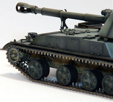 Модель 152-мм САУ 2С3 «Акация»